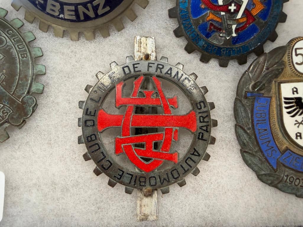 VINTAGE ENAMELED EUROPEAN CAR CLUB GRILL BADGES / EMBLEMS MERCEDES-BENZ, AUTOMOBILE CLUB DE L'ILE - 4