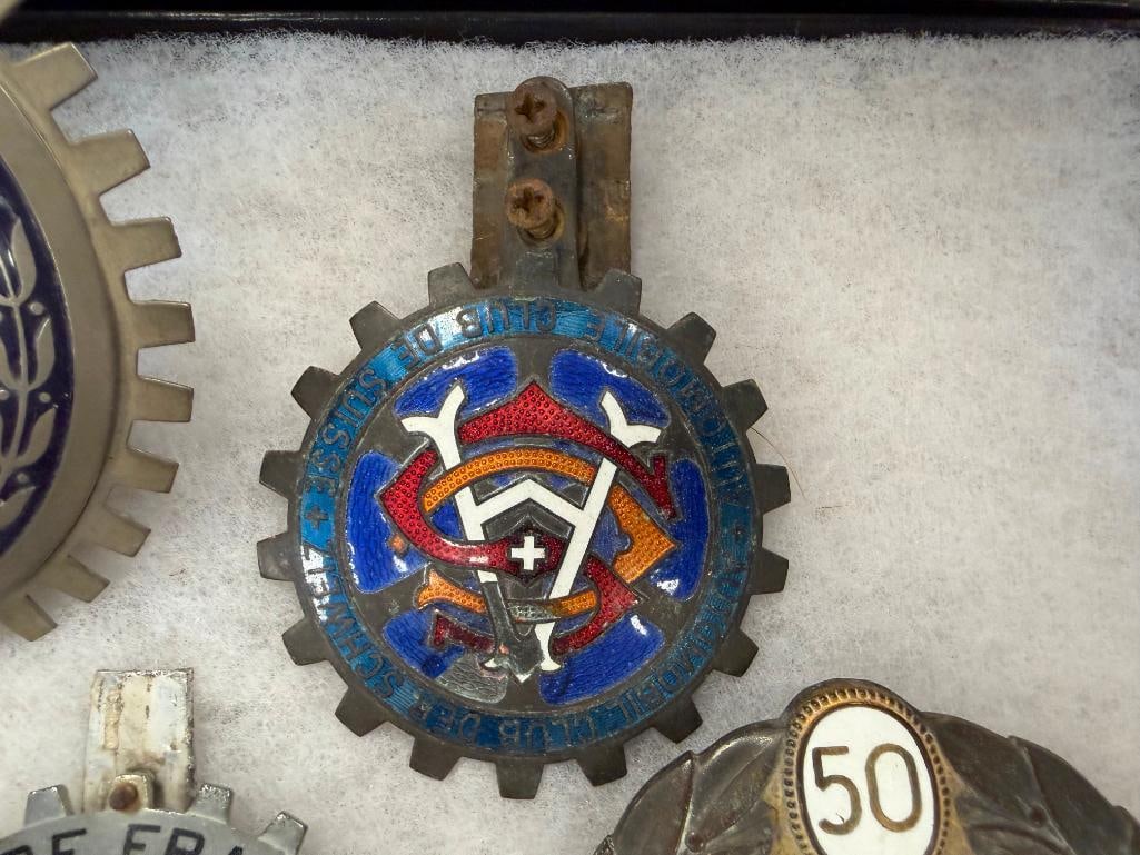 VINTAGE ENAMELED EUROPEAN CAR CLUB GRILL BADGES / EMBLEMS MERCEDES-BENZ, AUTOMOBILE CLUB DE L'ILE - 5