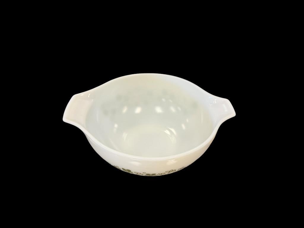 1970'S PYREX SPRING BLOSSOM CRAZY DAISY BOWL (1 of 9)