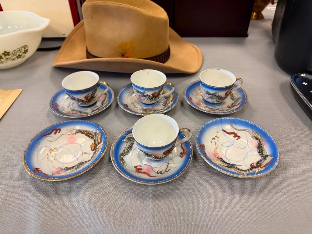 1950'S JAPANESE MORIAGE DRAGONWARE DEMITASSE CUPS AND SAUCERS - 2