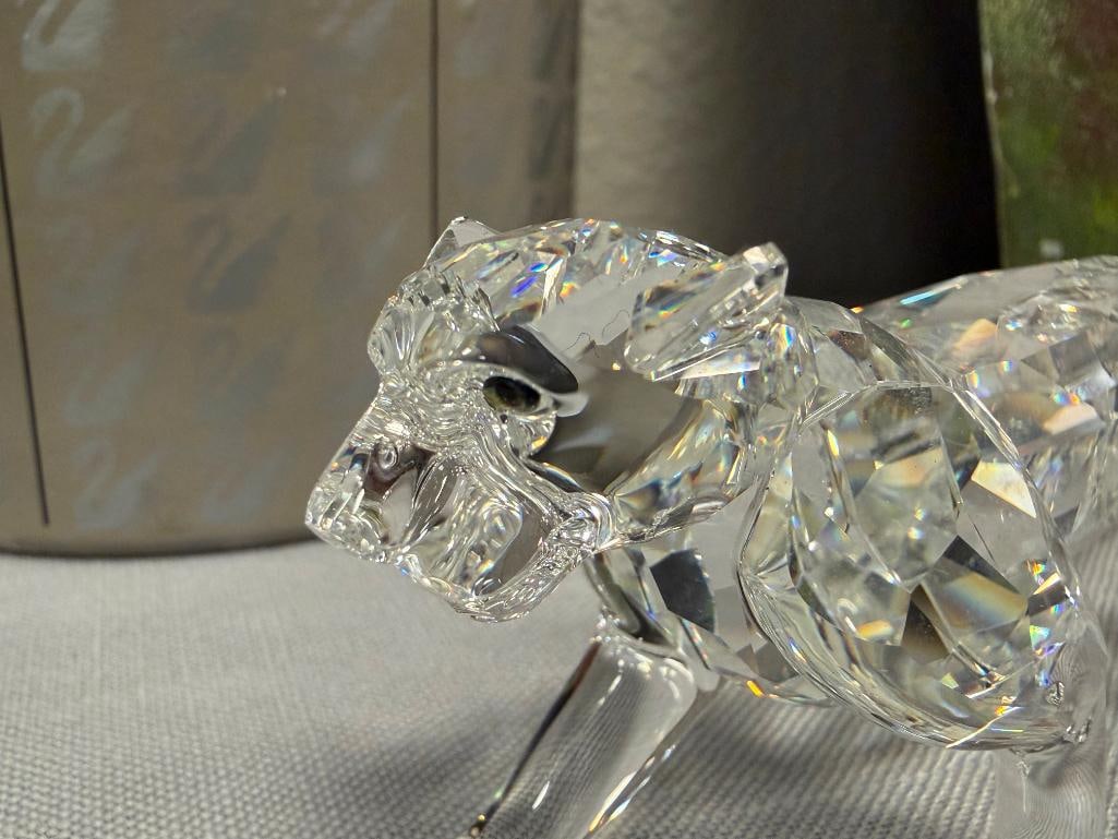 SWAROVSKI CRYSTAL MEDIUM LEOPARD FIGURINE DESIGNED BY MICHAEL STAMEY INTRODUCED IN 1994 - 12