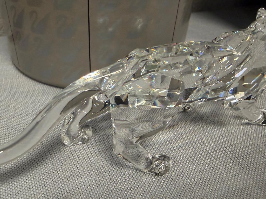 SWAROVSKI CRYSTAL MEDIUM LEOPARD FIGURINE DESIGNED BY MICHAEL STAMEY INTRODUCED IN 1994 - 9