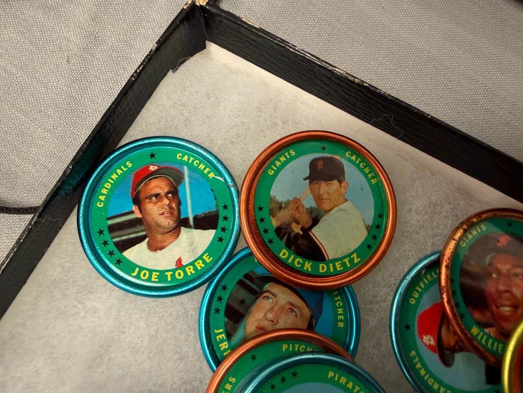 1971 TOPPS METAL BASEBALL COINS COLLECTIONS OVER 20 COINS PETE ROSE, FRANK ROBINSON, PHIL NIEKRO - 3