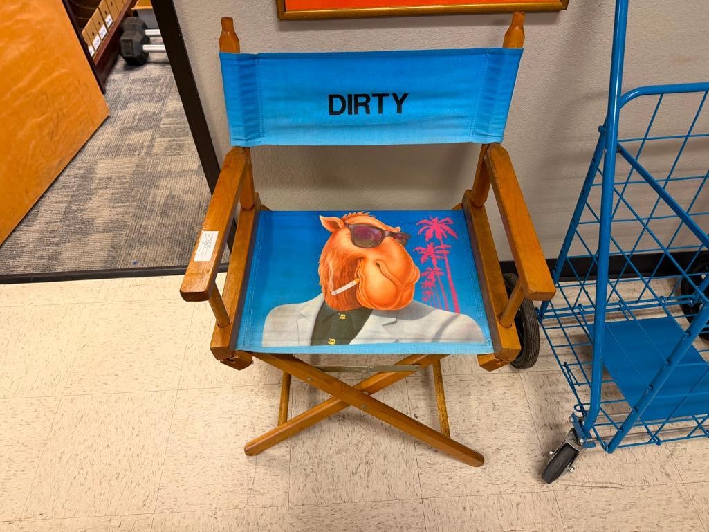 JOE CAMEL "DIRTY" CAMEL CIGARETTES PROMOTIONAL FOLDING WOODEN DIRECTOR'S CHAIR - 2
