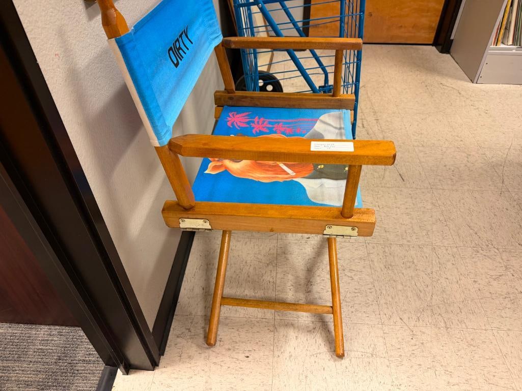 JOE CAMEL "DIRTY" CAMEL CIGARETTES PROMOTIONAL FOLDING WOODEN DIRECTOR'S CHAIR - 3