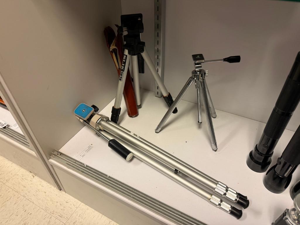 THREE PHOTOGRAPHY TRIPODS INCLUDING VIVITAR, SLIK 38T4, AND SUNSET JAPANESE MADE TRIPOD - 2