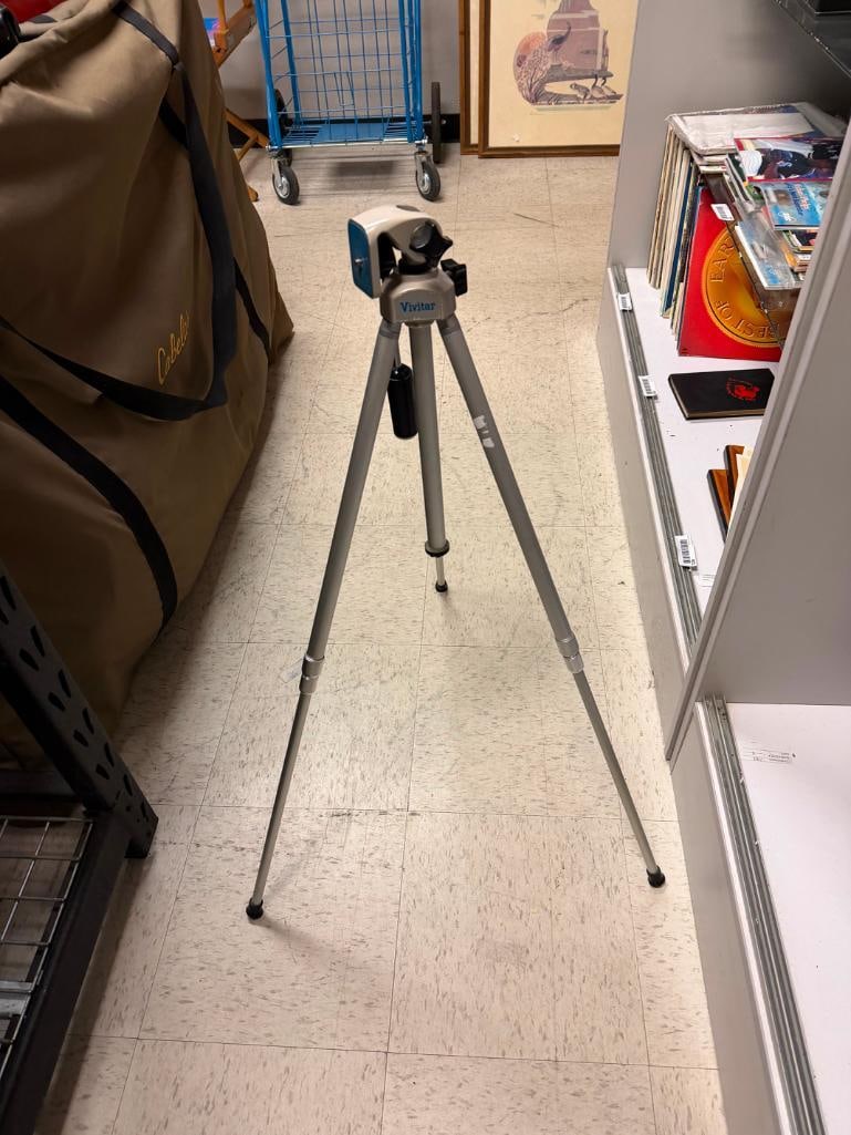 THREE PHOTOGRAPHY TRIPODS INCLUDING VIVITAR, SLIK 38T4, AND SUNSET JAPANESE MADE TRIPOD - 3