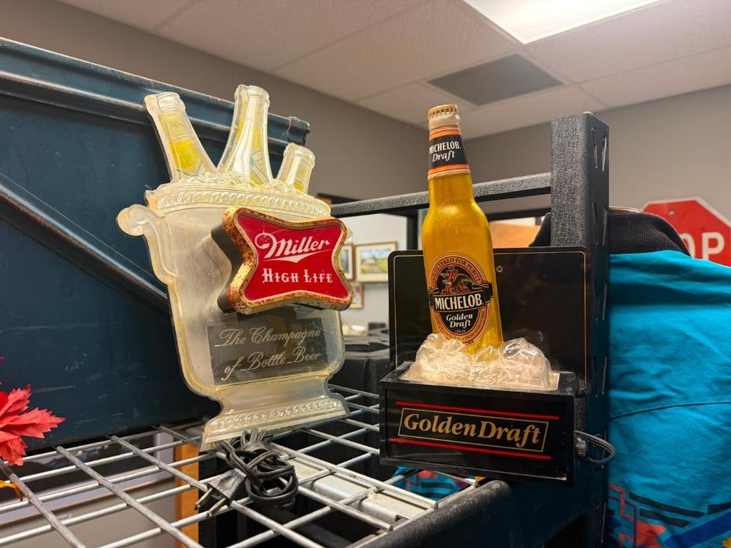 VINTAGE MILLER HIGH LIFE AND MICHELOB GOLDEN DRAFT ILLUMINATED ADVERTISMENT BEER SIGNS: FEATURING 3D DESIGN, BOTH TESTED +, CONSTRUCTED FROM HARD PLASTIC, BOTH IN FAIR CONDITION LARGEST IS 15"