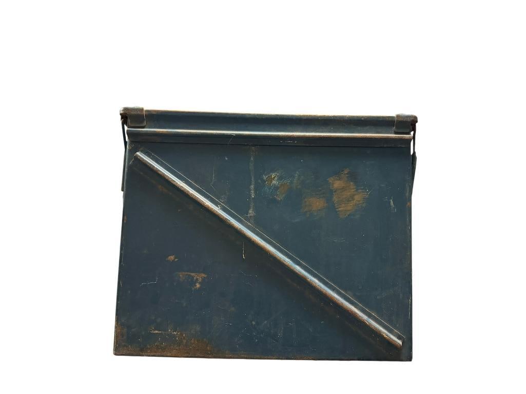 VINTAGE PAINTED BLUE METAL MILITARY AMMO CAN: FEATURES DUAL HANDLES AND LOCKABLE LID TOP, FAIR CONDITION 18" X 9" X 14"