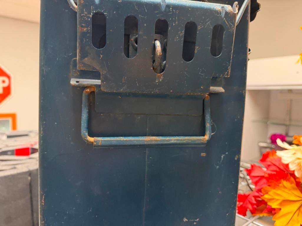 VINTAGE PAINTED BLUE METAL MILITARY AMMO CAN - 5