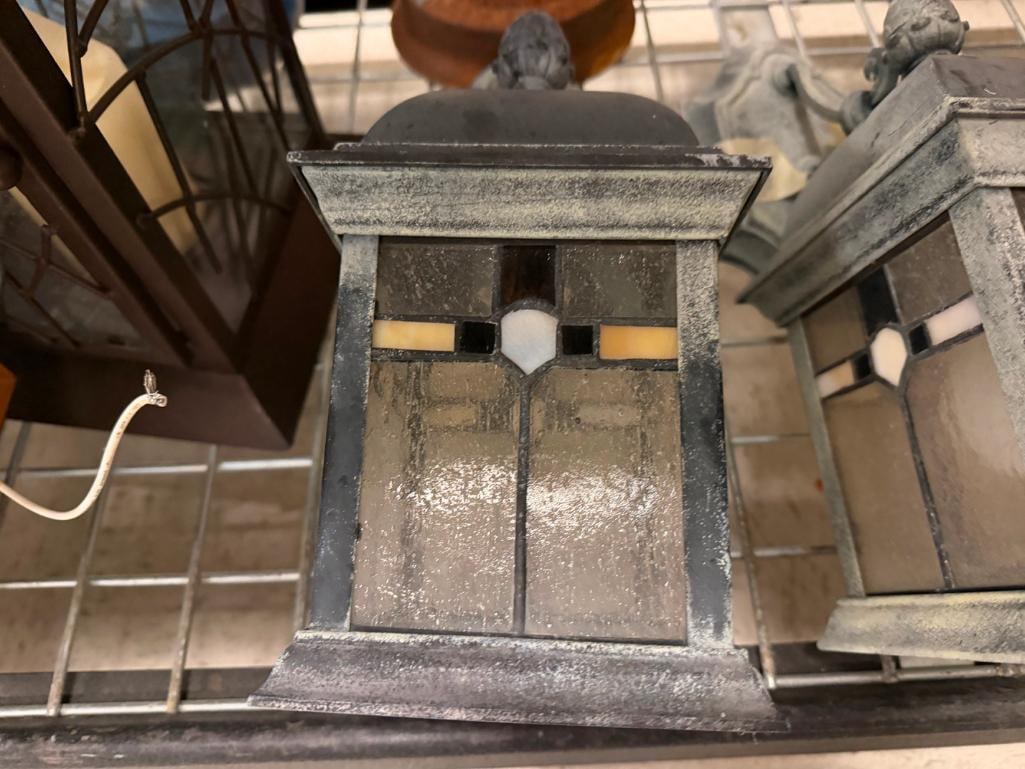SET OF THREE STAINED GLASS MISSION STYLE DESIGN OUTDOOR WALL LANTERN LIGHTS - 3