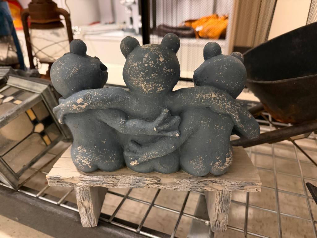 CAST ALUMINUM FIGURAL YARD ART FROG SCULPTURES INCLUDING SPI " FROG FRIENDS " - 9