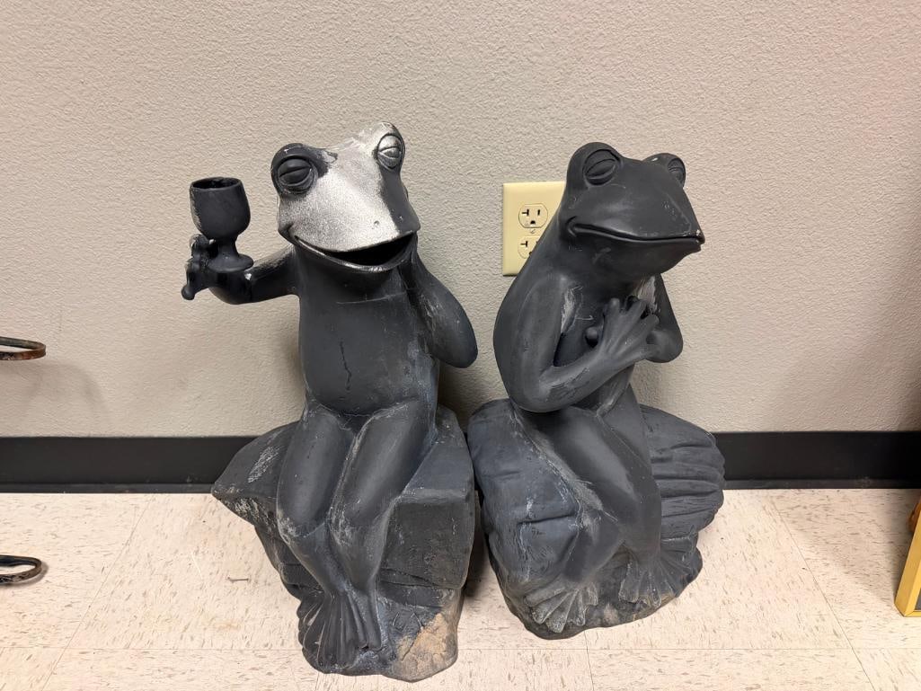 PAIR OF CAST ALUMINUM FIGURAL FROG YARD ART SCULPTURES - 2