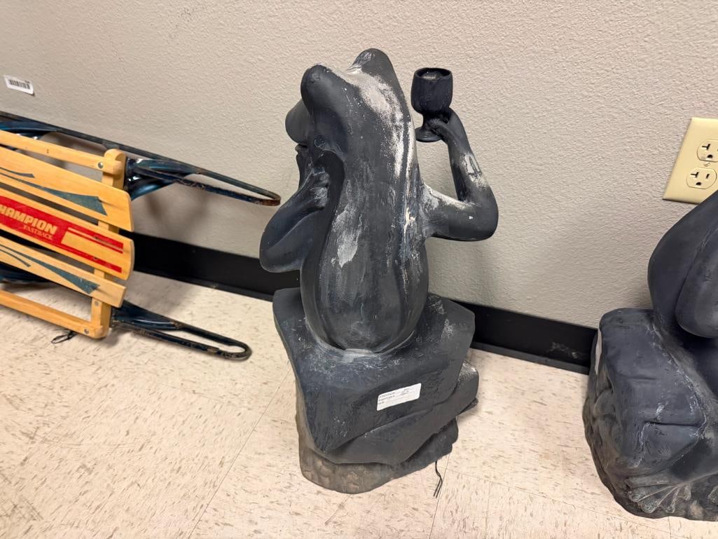 PAIR OF CAST ALUMINUM FIGURAL FROG YARD ART SCULPTURES - 7