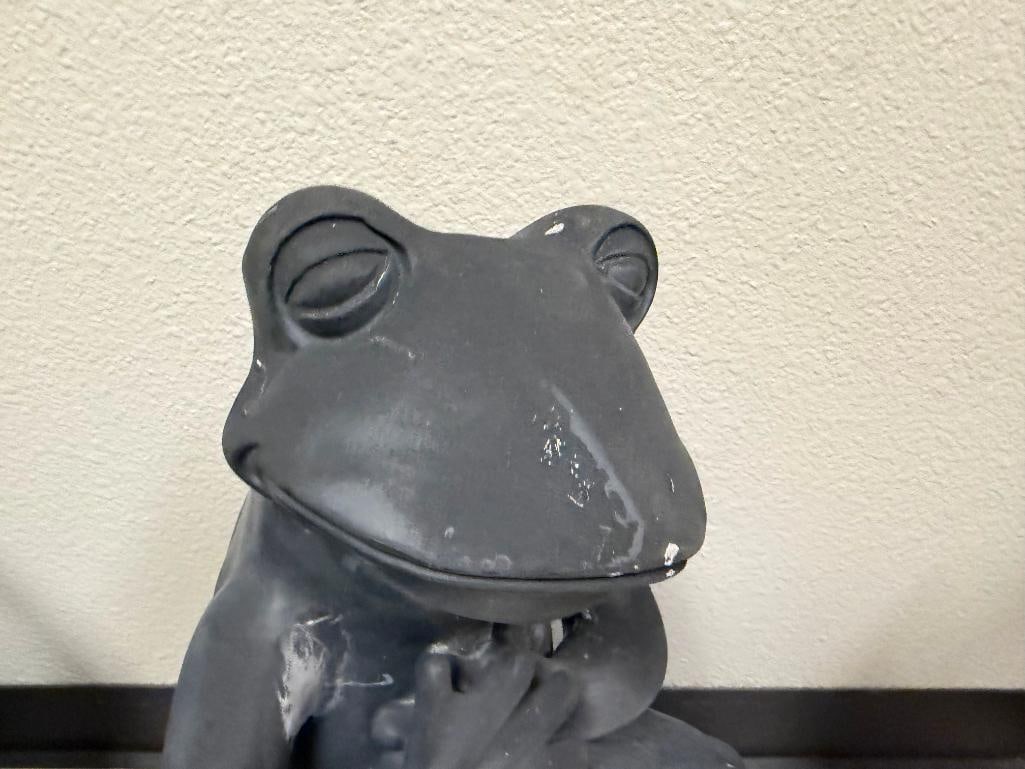 PAIR OF CAST ALUMINUM FIGURAL FROG YARD ART SCULPTURES - 8