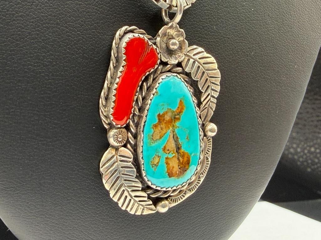 VINTAGE NAVAJO ARTIST SIGNED STERLING SILVER TURQUOISE AND CORAL PENDANT ON ITALIAN STERLING CHAIN - 3
