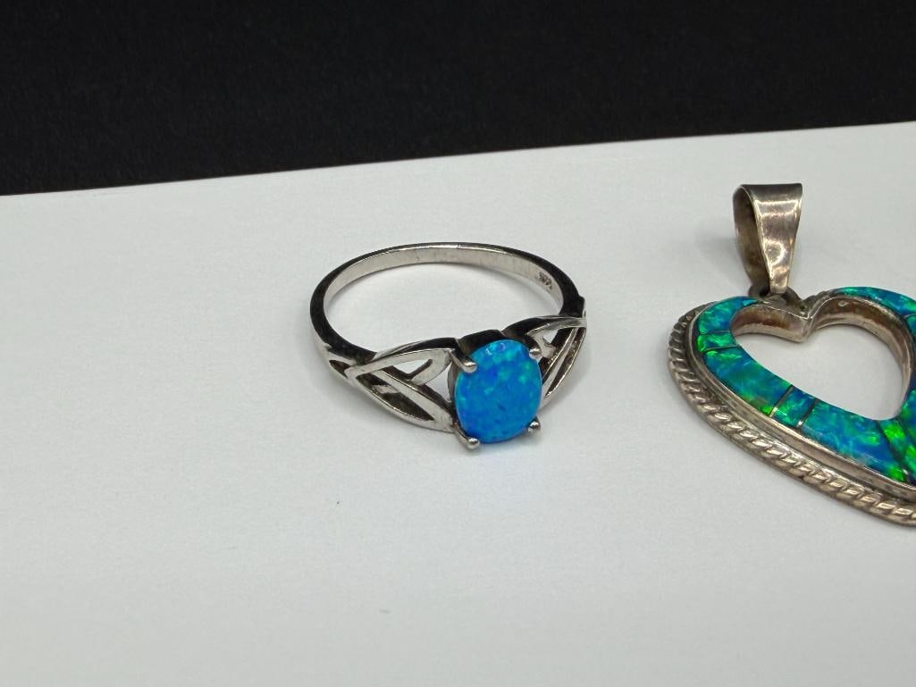 THREE STERLING SILVER OPALITE INLAID JEWELRY PIECES INCLUDING TWO PENDANTS AND A RING - 4