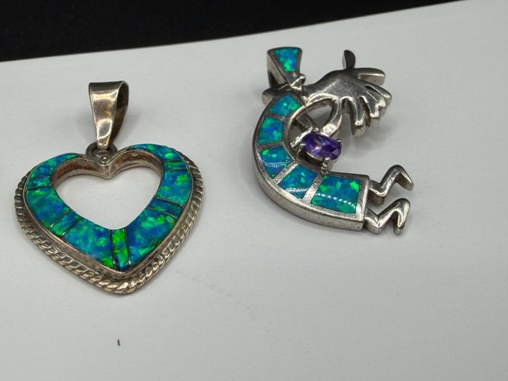 THREE STERLING SILVER OPALITE INLAID JEWELRY PIECES INCLUDING TWO PENDANTS AND A RING - 5
