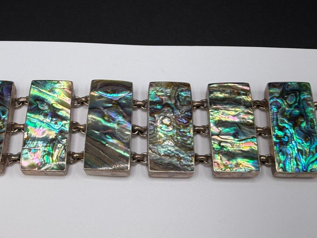VINTAGE HANDMADE STERLING SILVER ABALONE INLAY LINK BRACELET WITH HAMMERED STERLING CLASP - 2