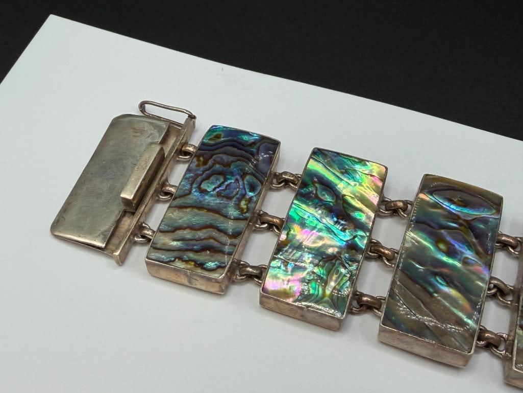 VINTAGE HANDMADE STERLING SILVER ABALONE INLAY LINK BRACELET WITH HAMMERED STERLING CLASP - 3
