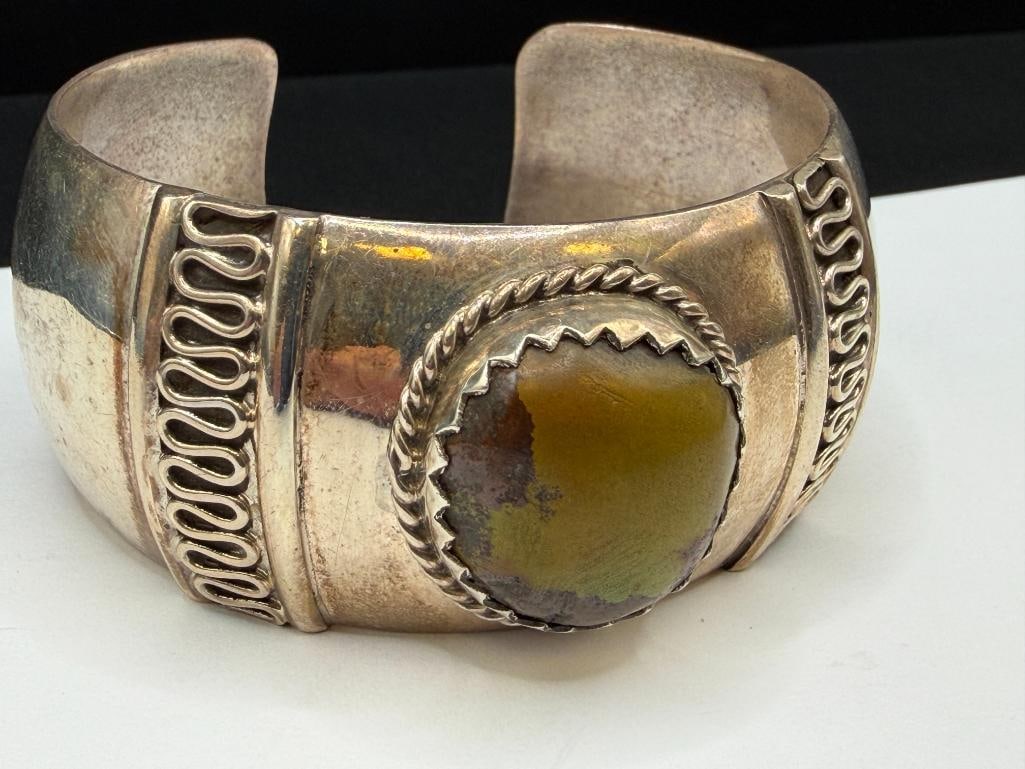 VINTAGE NAVAJO DESIGN STERLING SILVER ROUND STONE CABOCHON CUFF BRACELET - 2