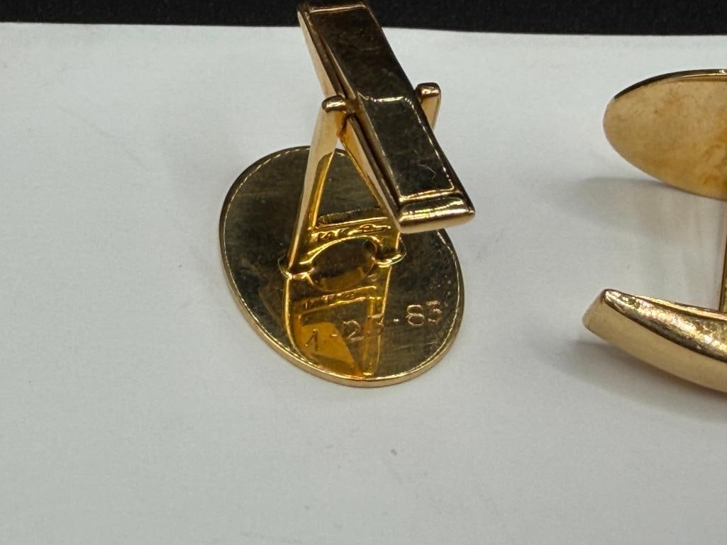 VINTAGE 14K YELLOW GOLD MONOGRAMMED MEN'S CUFF LINKS - 4