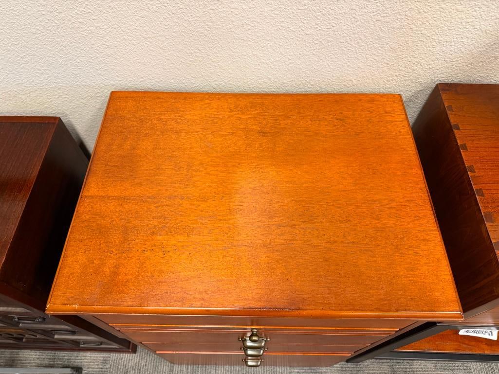 CONTEMPORARY THREE-DRAWER ROLLING HOBBY / CRAFT CABINET - 3