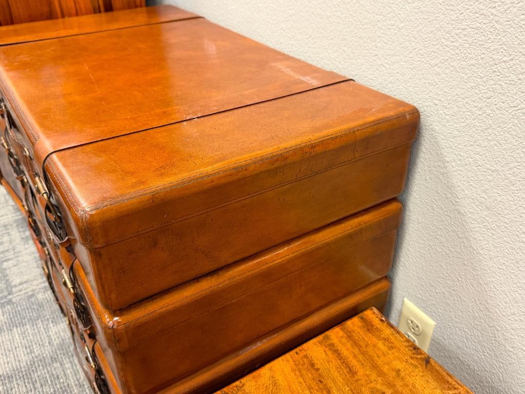 THE PALMER HOME COLLECTION VINTAGE STACKED LUGGAGE CHEST OF DRAWERS - 7