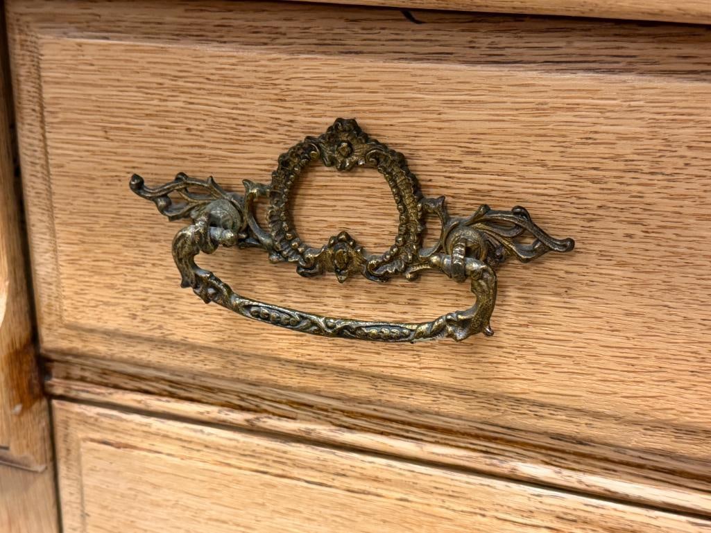 EARLY 20TH CENTURY OAK WASHBOARD CABINET WITH ORNATE BRASS HARDWARE - 5