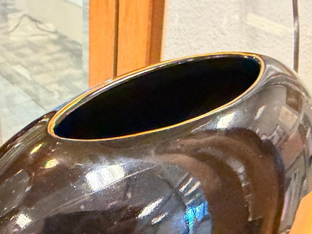 TOYO JAPAN BLACK MIRROR GLAZED CERAMIC VASE TENMOKU-KIKU MOTIF - 6