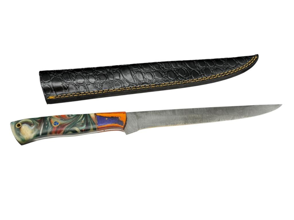 DAMASCUS STEEL FIXED BLADE STRAIGHT BACK KNIFE: FEATURING DYED WOOD AND RESIN EPOXY HANDLE, FULL TANG BLADE, AND INCLUDES A LEATHER SHEATH 8 1/2" BLADE, 14" TOTAL LENGTH