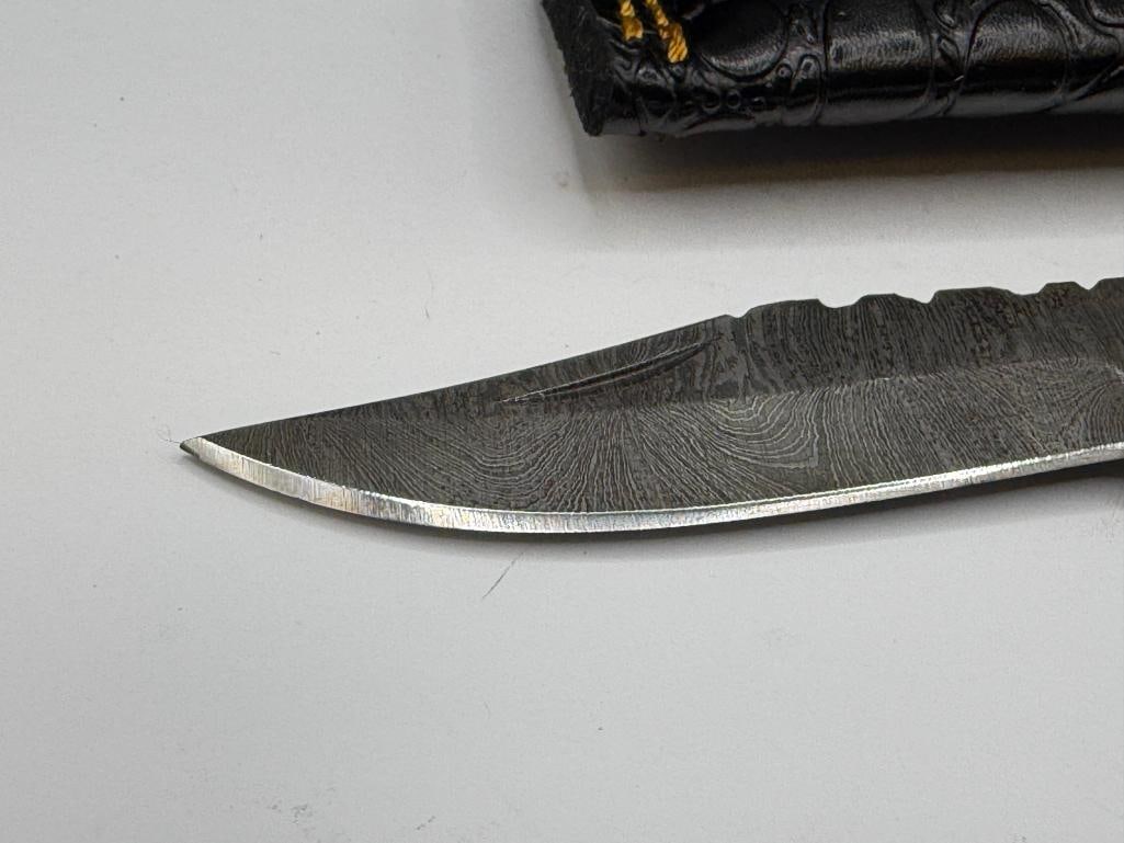 DAMASCUS STEEL FOLDING KNIFE WITH WOOD HANDLE - 3