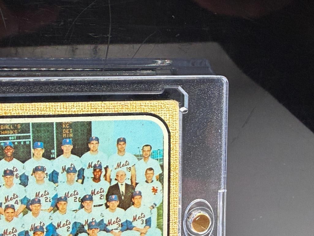 1968 TOPPS #401 NEW YORK METS TEAM BASEBALL CARD - 5