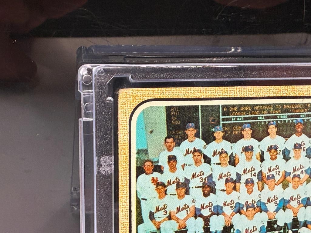 1968 TOPPS #401 NEW YORK METS TEAM BASEBALL CARD - 6