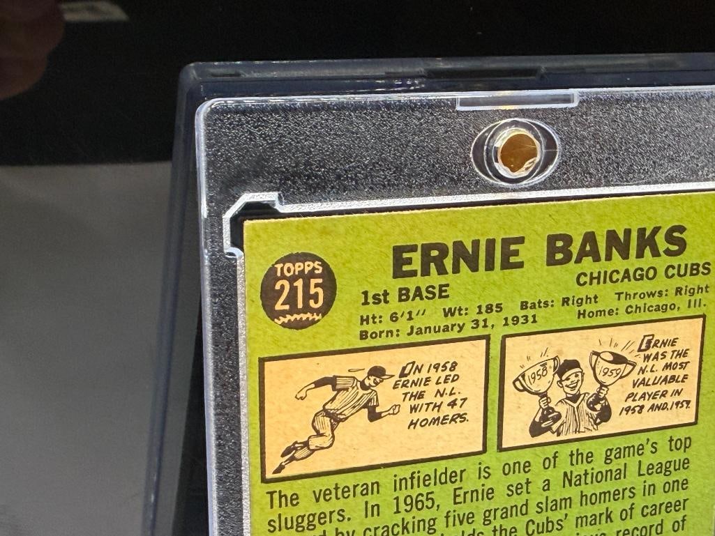1967 TOPPS #215 ERNIE BANKS BASEBALL CARD - 10