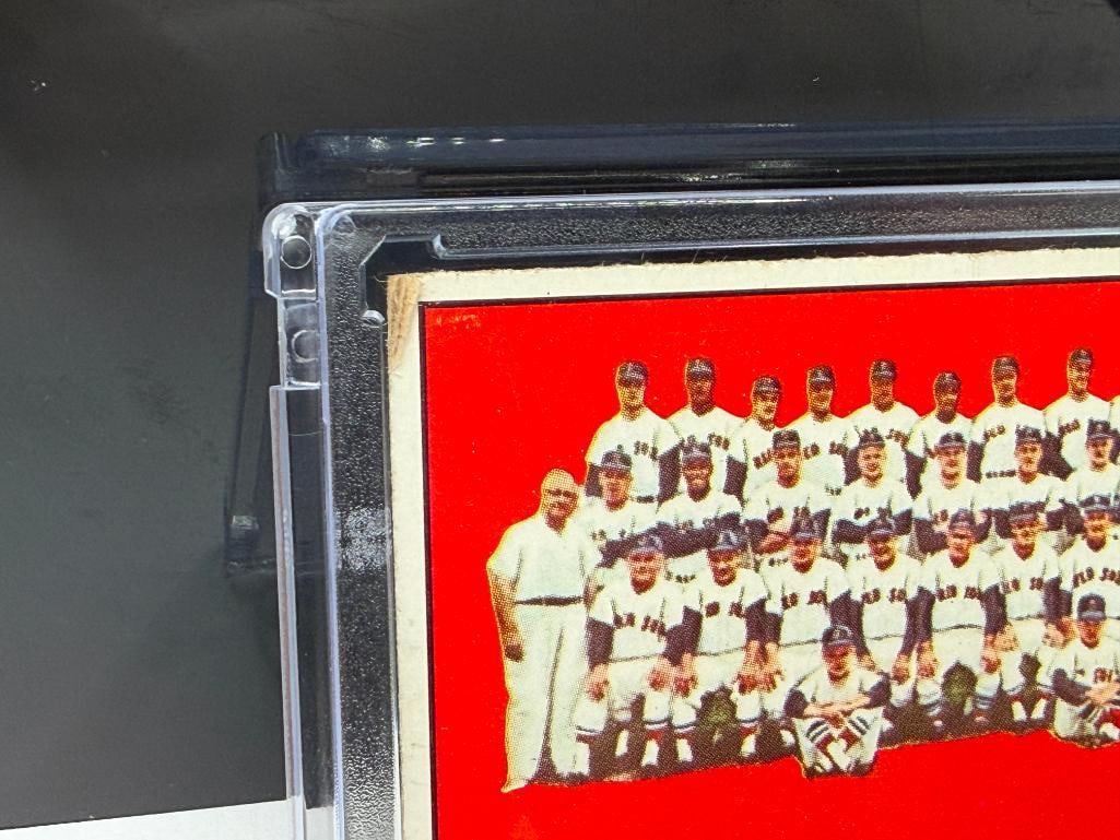 1967 TOPPS #604 BOSTON RED SOX TEAM BASEBALL CARD - 3