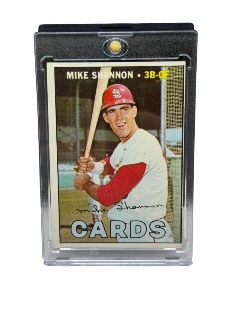 1967 TOPPS #605 MIKE SHANNON BASEBALL CARD: MIKE SHANNON, ST. LOUIS CARDINALS, RARE CARD, SEE PHOTOS FOR CONDITION, FROM THE ESTATE OF A LOCAL RENO, NV DOCTOR AT RENOWN WHO RAN BIG LEAGUE SPORTS MEDICINE BASEBALL CAMP FOR NEARLY 20 YEARS, DOCTO