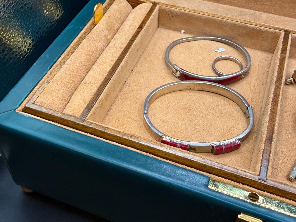 PADDED LEATHER AND SUEDE JEWELRY CASE WITH CONTENTS - 6