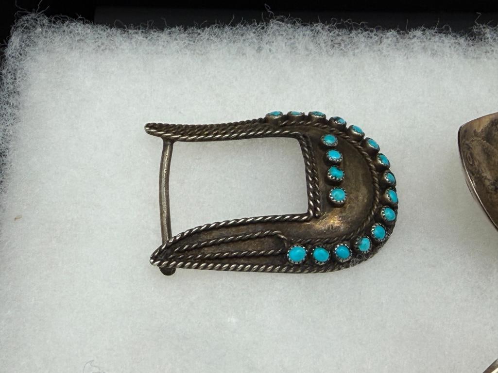 COLLECTION OF NAVAJO AND SOUTHWEST STERLING SILVER JEWELRY INCLUDING TURQUOISE AND CORAL PIECES - 10