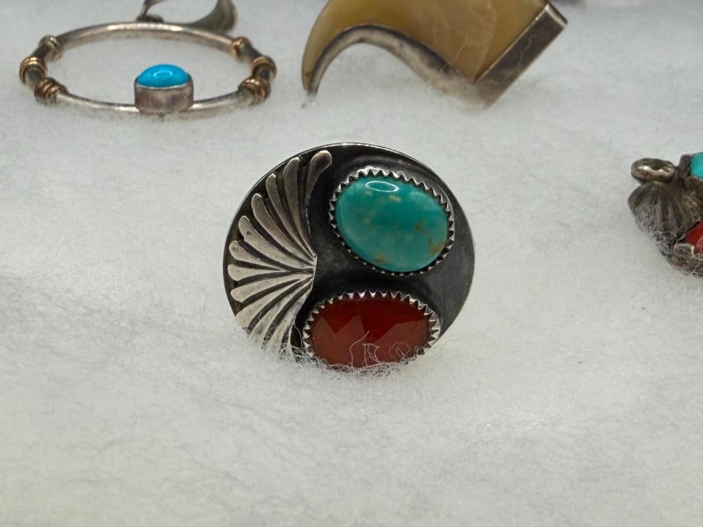 COLLECTION OF NAVAJO AND SOUTHWEST STERLING SILVER JEWELRY INCLUDING TURQUOISE AND CORAL PIECES - 6