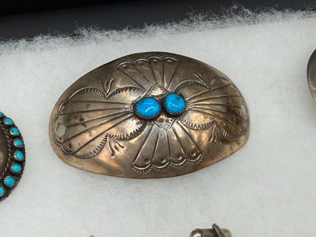 COLLECTION OF NAVAJO AND SOUTHWEST STERLING SILVER JEWELRY INCLUDING TURQUOISE AND CORAL PIECES - 8
