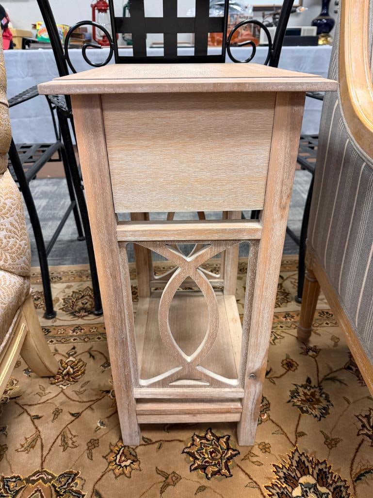 WHITE WASHED SINGLE DRAWER ACCENT TABLE WITH DECORATIVE SIDE PANELS - 8
