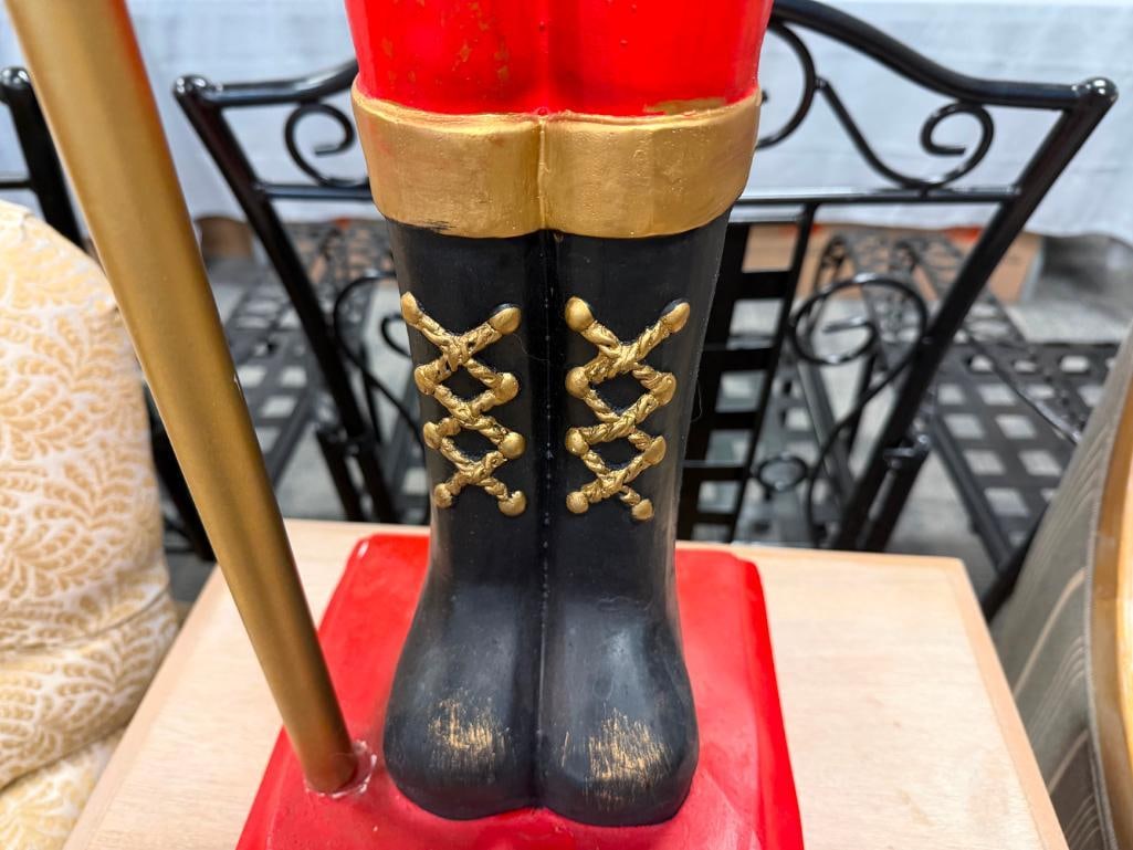 LARGE RESIN HAND PAINTED NUTCRACKER HOLIDAY DECOR SOLDIER STATUE - 8