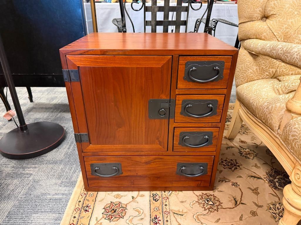 TRADITIONAL JAPANESE STYLE TANSU MERCHANT CHEST - 2