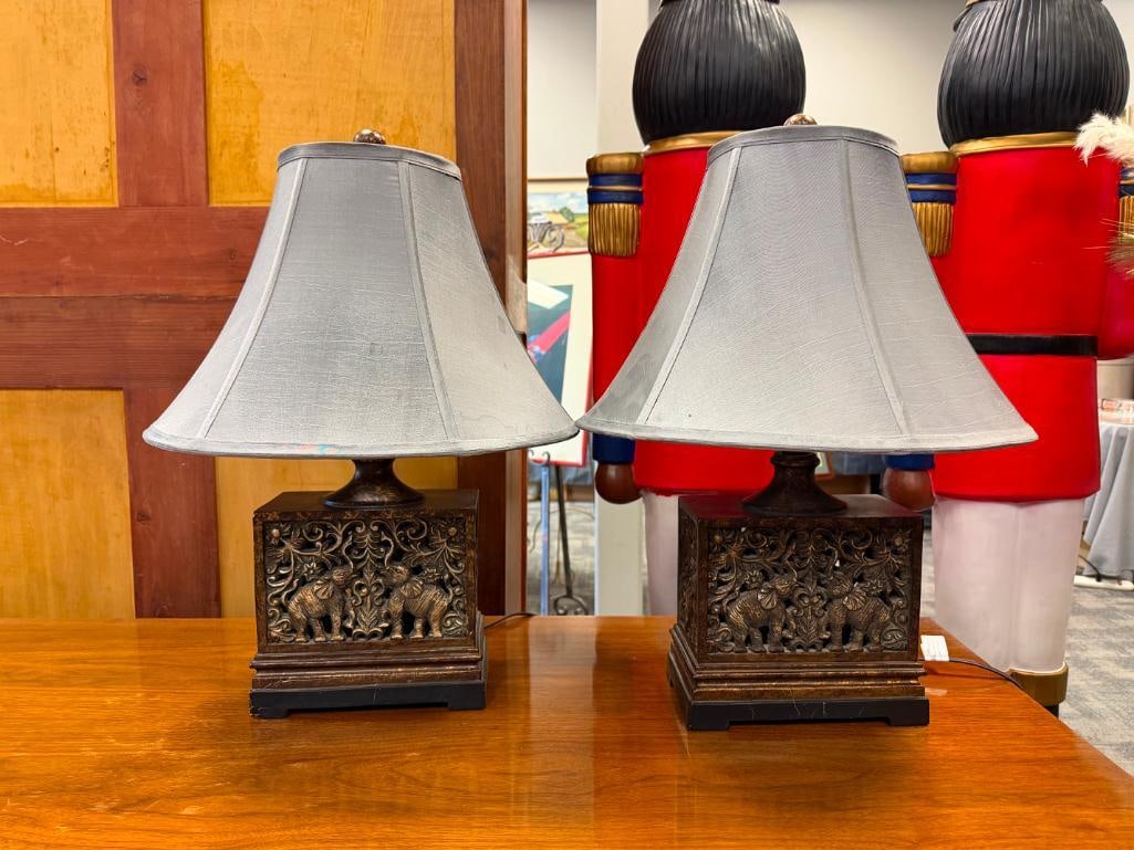 PAIR OF CONTEMPORARY BRONZE TONED TABLE LAMPS ELEPHANT AND FOLIAGE DESIGN - 9