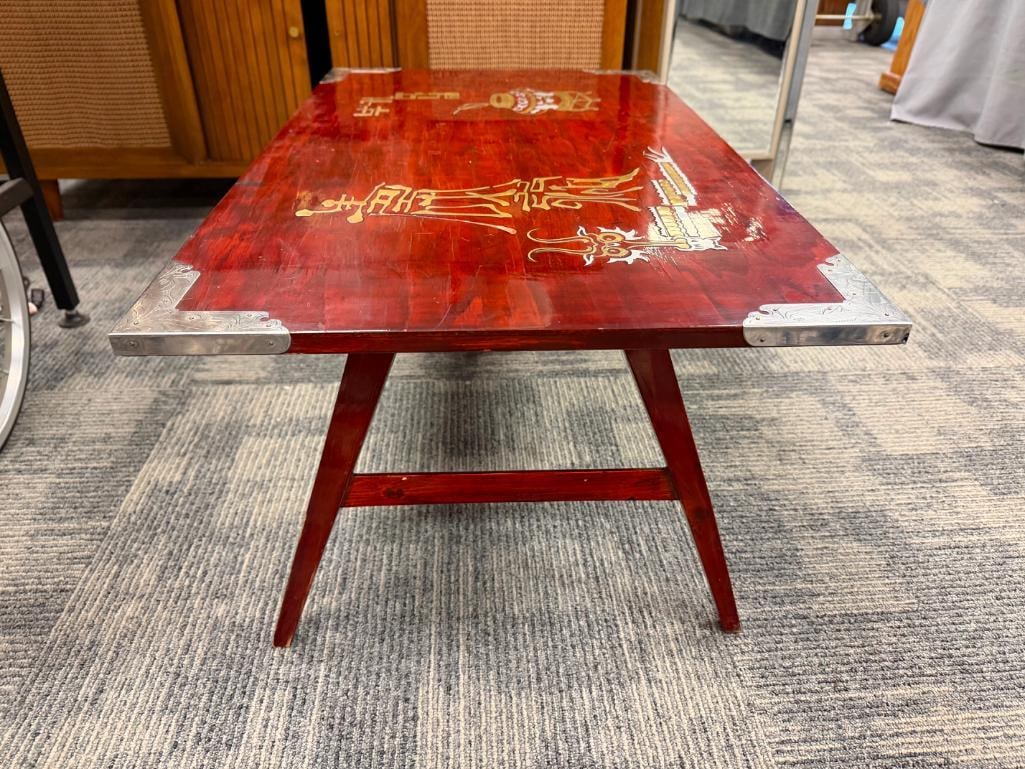 RED LACQUERED CHINESE ACCENT TABLE WITH BRASS AND SILVER INLAY PICTORIAL AND CALLIGRAPHIC INLAYS - 3