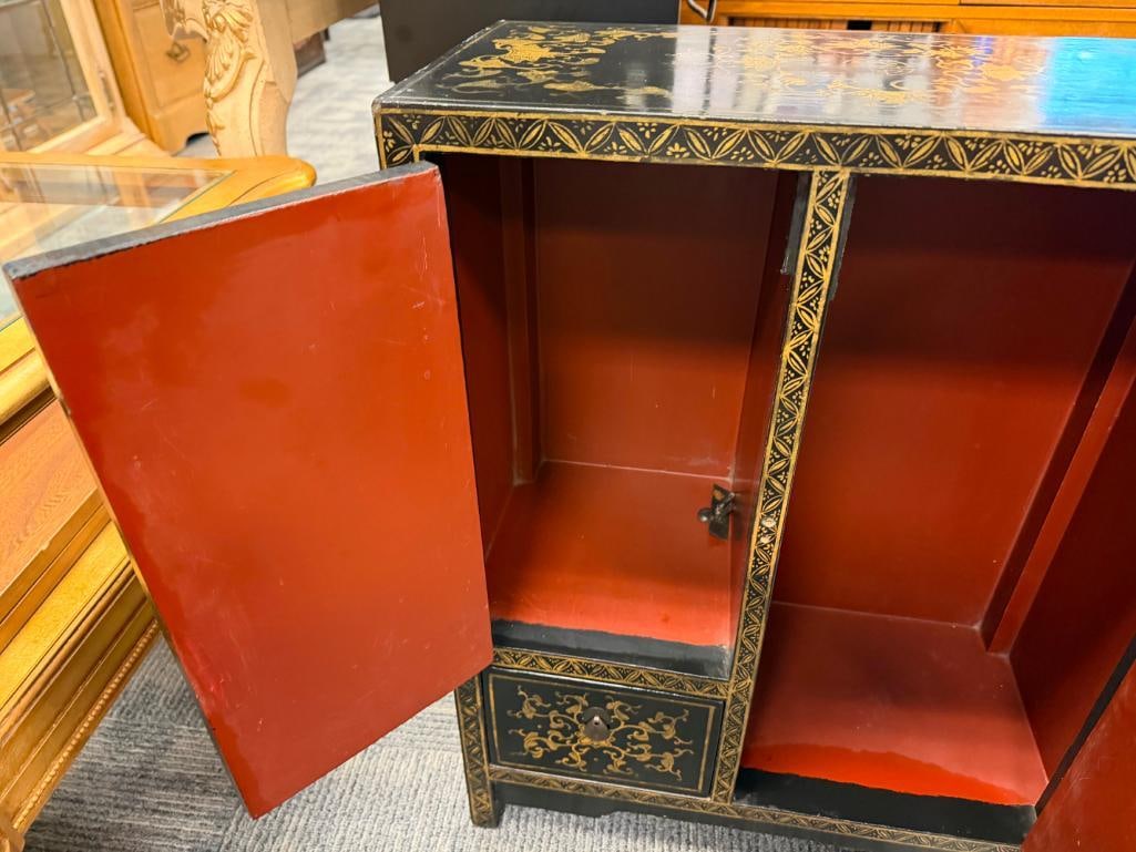 VINTAGE CHINESE BLACK LACQUERED ACCENT CABINET - 16