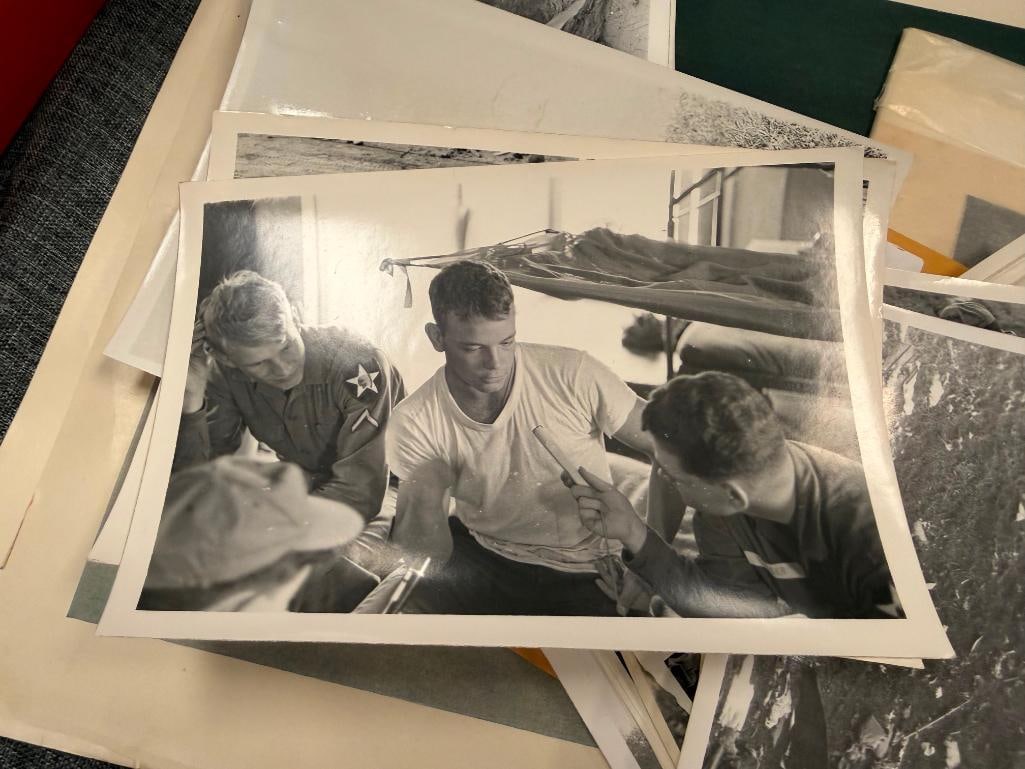 BLACK AND WHITE PHOTOGRAPHS FROM THE KOREAN WAR OVER 35 PHOTOS - 4