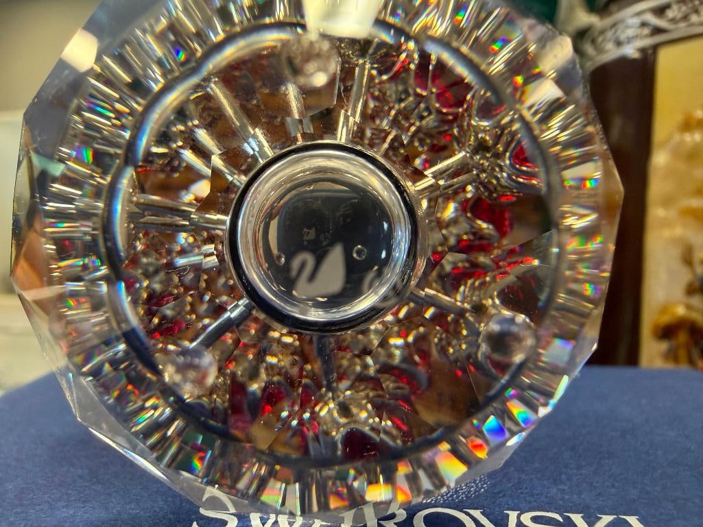 SWAROVSKI CRYSTAL SCS 15TH ANNIVERSARY VASE OF RED ROSES FIGURINE NO. 283394 RETIRED 2002 - 6