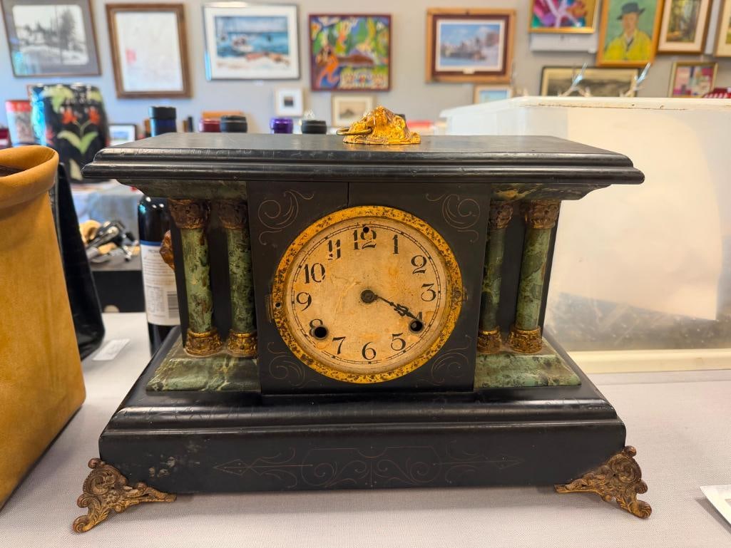 ANTIQUE LEXINGTON FRENCH STYLED MANTLE CLOCK - 2